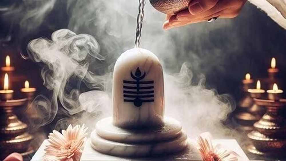 सावन के पहले सोमवार पर भद्रा का साया, इस समय भूलकर भी न करें शिव पूजा सावन के पहले सोमवार पर भद्रा का साया, इस समय भूलकर भी न करें शिव पूजा