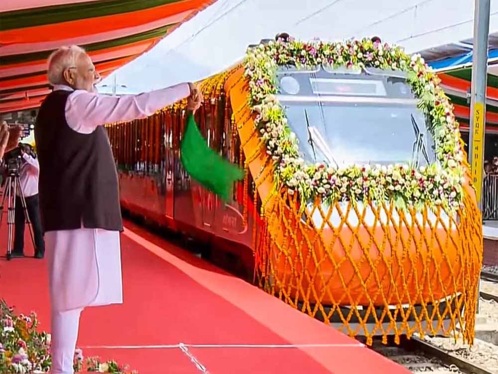 प्रधानमंत्री मोदी कल बिहार में 4 नई अमृत भारत ट्रेनों का करेंगे उद्घाटन