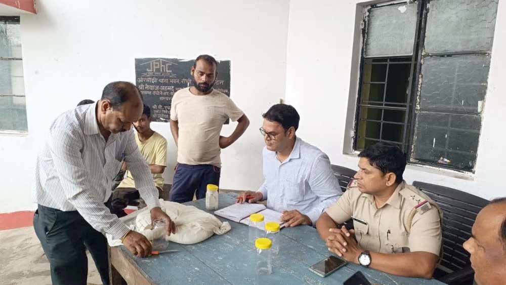 रांची में ऑटो से 550 KG नकली पनीर बरामद