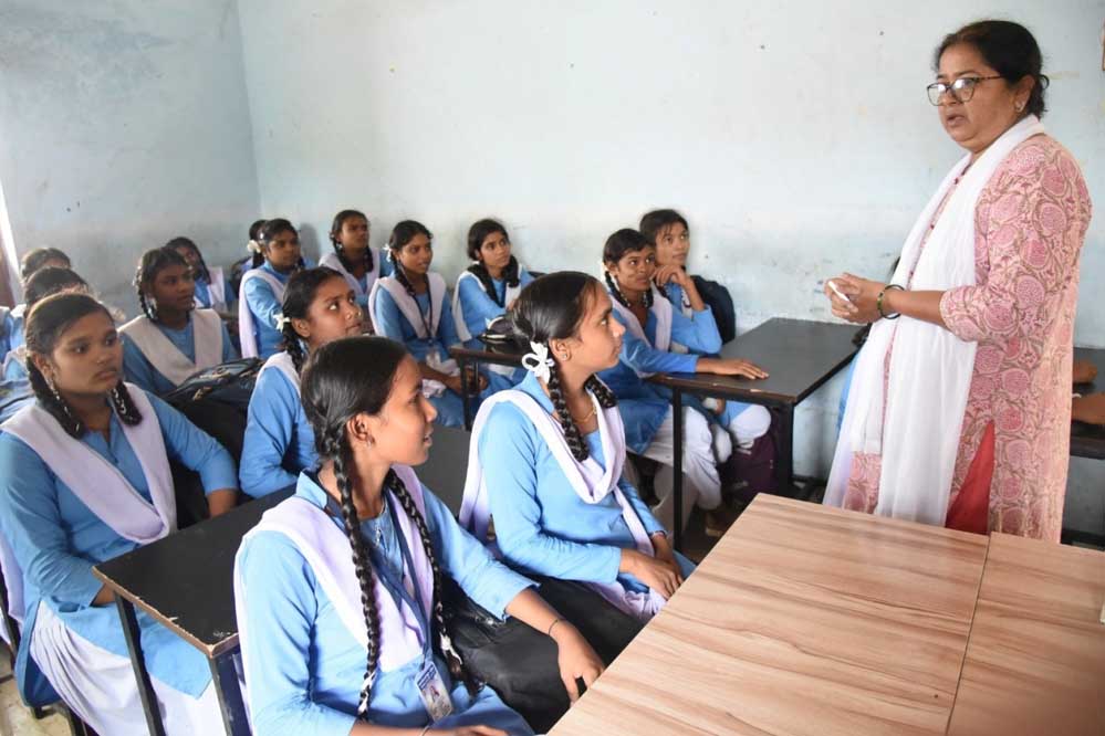 ग्रामीण स्कूलों की शैक्षणिक गुणवत्ता में आया सुधार