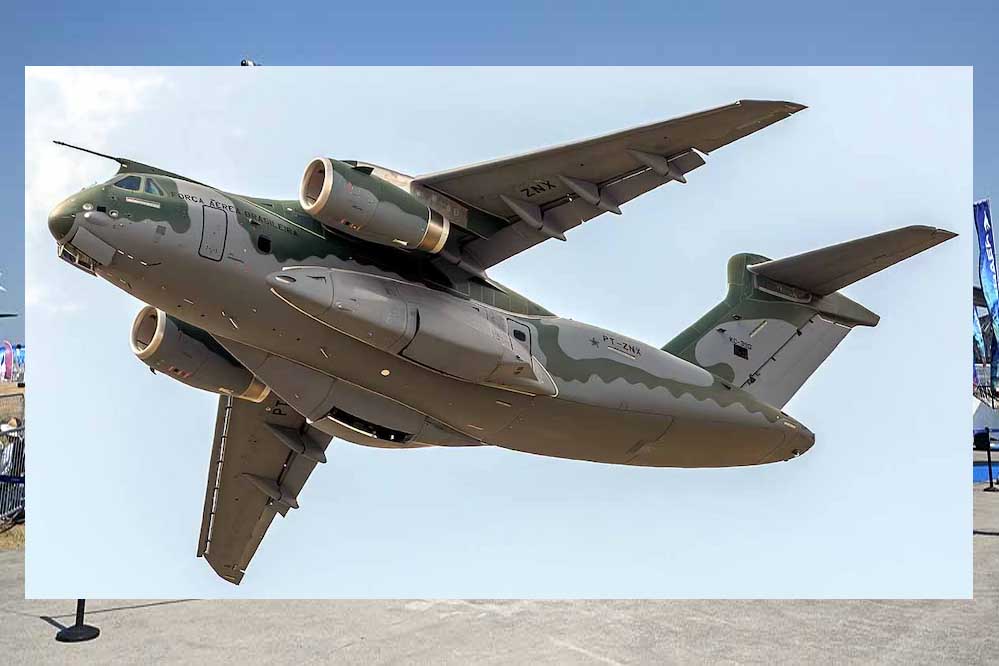 ब्राजील इंडिया में बनाएगी C-390 मिलेनियम, सेना के लिए गोला-बारूद और कमांडो उतारने में आएगा काम ब्राजील इंडिया में बनाएगी C-390 मिलेनियम, सेना के लिए गोला-बारूद और कमांडो उतारने में आएगा काम