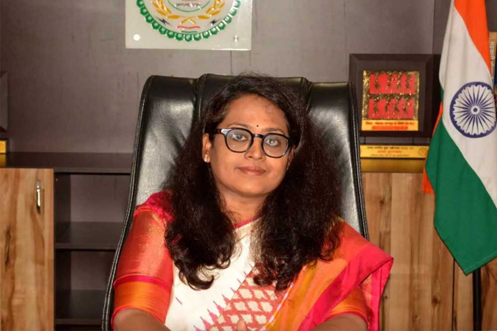 मोहला : सुरक्षित प्रसव के लिए गर्भवती महिलाओं की बनाए सूची, सुविधाए करें सुनिश्चित-कलेक्टर श्रीमती तुलिका प्रजापति मोहला : सुरक्षित प्रसव के लिए गर्भवती महिलाओं की बनाए सूची, सुविधाए करें सुनिश्चित-कलेक्टर श्रीमती तुलिका प्रजापति