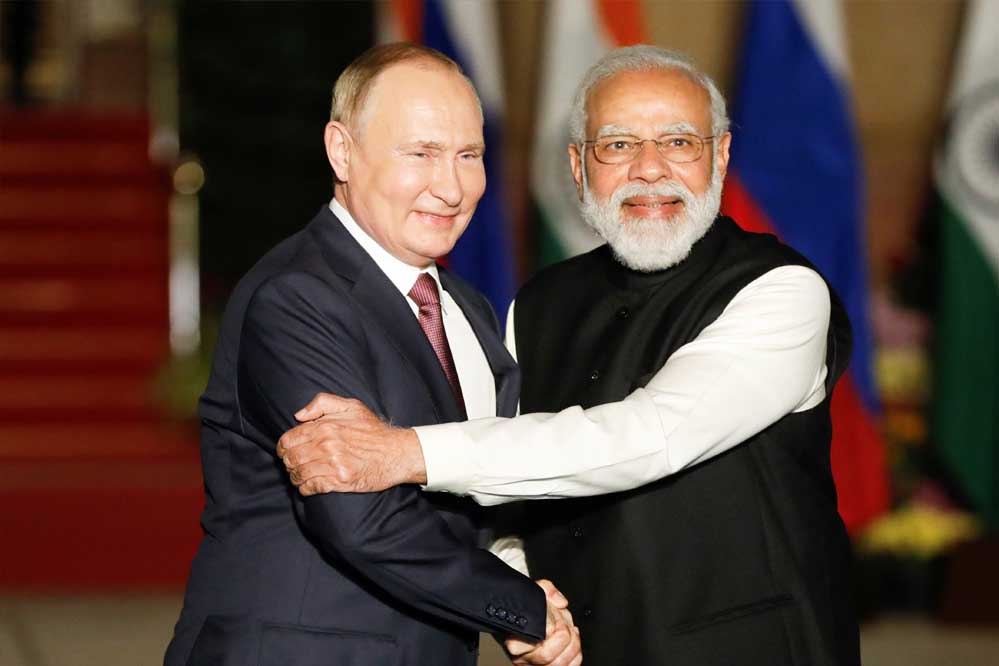 भारत और चीन ने रूस से तेल खरीद को लेकर धमकी पर उतरे NATO चीफ भारत और चीन ने रूस से तेल खरीद को लेकर धमकी पर उतरे NATO चीफ