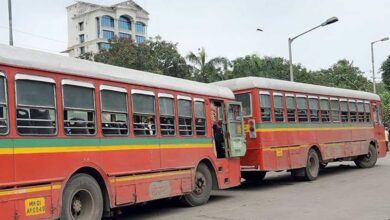 सड़क पर दौड़ती बस में हुई महिला की डिलीवरी, फिर नवजात को फेंक दिया खिड़की से, मौत