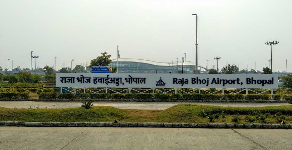 भोपाल को विंटर सीजन में देश के नए एयरपोर्ट्स नोएडा और नवी मुंबई से जोड़ने की तैयारी भोपाल को विंटर सीजन में देश के नए एयरपोर्ट्स नोएडा और नवी मुंबई से जोड़ने की तैयारी