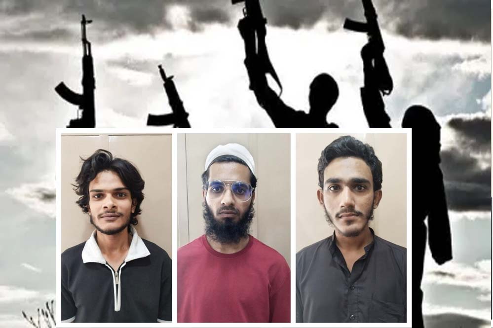 अलकायदा के मॉड्यूल का भंडाफोड़, गुजरात ATS ने 4 आतंकियों को पकड़ा अलकायदा के मॉड्यूल का भंडाफोड़, गुजरात ATS ने 4 आतंकियों को पकड़ा