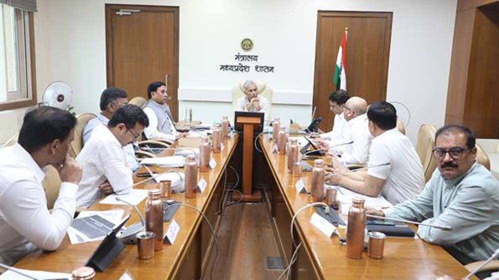 सड़क दुर्घटना से होने वाली मृत्यु से लोगों को बचाने मिशन मोड में करें कार्य, मुख्य सचिव जैन ने दिए निर्देश सड़क दुर्घटना से होने वाली मृत्यु से लोगों को बचाने मिशन मोड में करें कार्य, मुख्य सचिव जैन ने दिए निर्देश