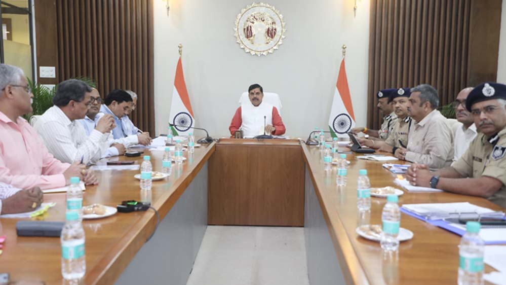 अपराध कैसे भी हों पुलिस त्वरित एक्शन सुनिश्चित करे : मुख्यमंत्री डॉ. यादव अपराध कैसे भी हों पुलिस त्वरित एक्शन सुनिश्चित करे : मुख्यमंत्री डॉ. यादव