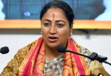 CM रेखा गुप्ता का केजरीवाल पर सीधा वार: ‘सामने आएंगे तो पूछूंगी दिल्ली की बदहाली का जवाब’