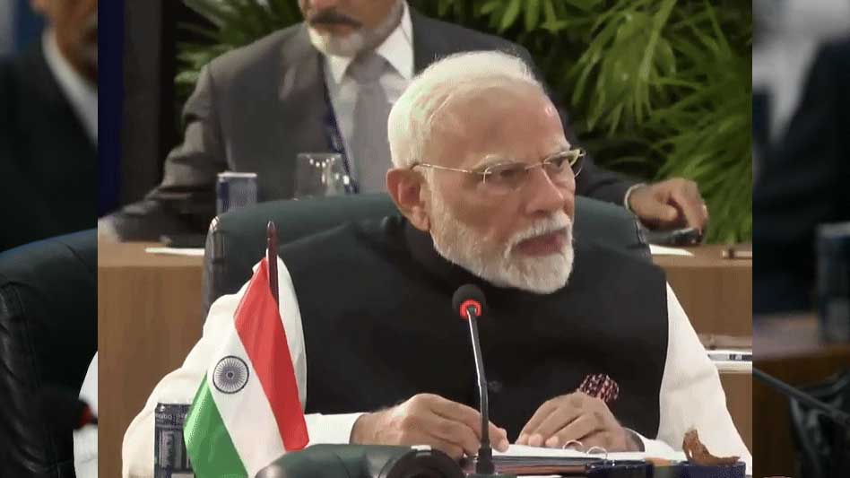 PM मोदी ने BRICS के मंच से PAK को दिखाया आईना, ‘आतंकवाद पर दोहरे मापदंड बर्दाश्त नहीं होंगे… PM मोदी ने BRICS के मंच से PAK को दिखाया आईना, ‘आतंकवाद पर दोहरे मापदंड बर्दाश्त नहीं होंगे…