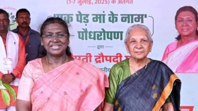 उत्तर प्रदेश में हर्बल क्रांति की पहल, आनंदी बेन पटेल ने किसानों से जुड़ने का किया आह्वान