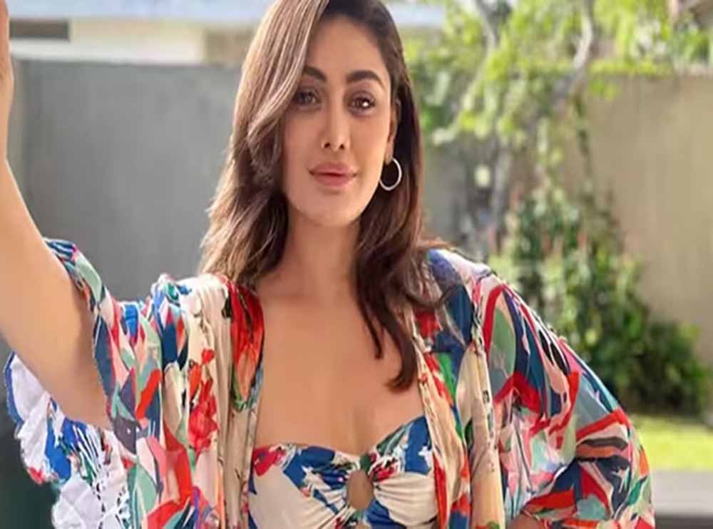 बॉलीवुड में छिड़ी नई चर्चा, सुंदर दिखने को लिए हर हफ्ते Injection लगवाती थी Actress बॉलीवुड में छिड़ी नई चर्चा, सुंदर दिखने को लिए हर हफ्ते Injection लगवाती थी Actress