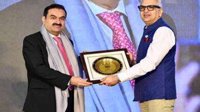 अदाणी समूह का मेगा प्लान, अगले 5 साल में करेगा 100 अरब डॉलर का निवेश