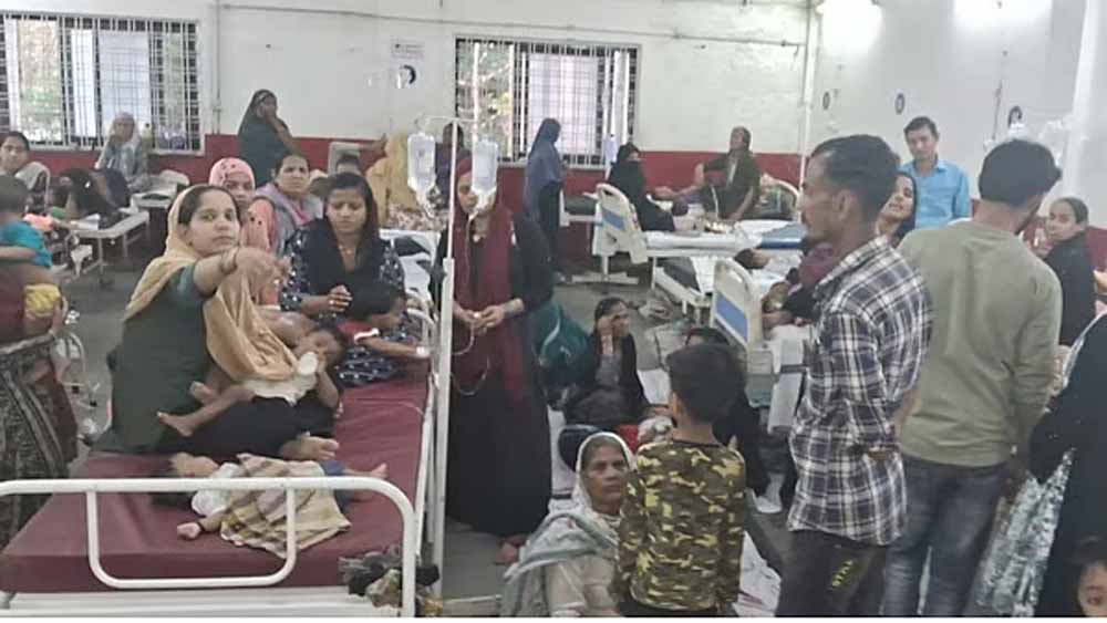 बुरहानपुर: बड़गांव में डायरिया का कहर, मरीजों की संख्या पहुंची 24, स्वास्थ्य विभाग सतर्क बुरहानपुर: बड़गांव में डायरिया का कहर, मरीजों की संख्या पहुंची 24, स्वास्थ्य विभाग सतर्क
