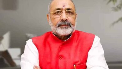 गिरिराज सिंह का बयान: संविधान की असली रक्षा पीएम मोदी कर रहे हैं, नहीं राहुल गांधी