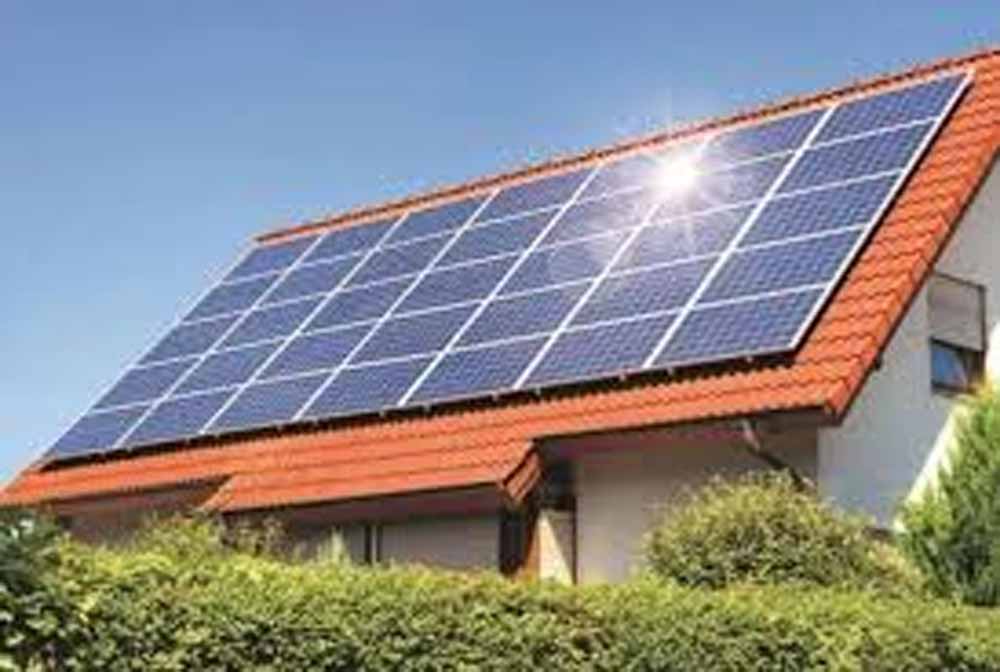 शासकीय भवनों की छतों पर बिना निवेश के लगेंगे सोलर रूफटॉप संयंत्र शासकीय भवनों की छतों पर बिना निवेश के लगेंगे सोलर रूफटॉप संयंत्र