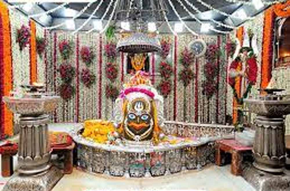 मुख्यमंत्री डॉ. यादव की मंशानुरूप भगवान श्री महाकालेश्वर की सवारी और अधिक भव्य रूप में निकाली जाएगी मुख्यमंत्री डॉ. यादव की मंशानुरूप भगवान श्री महाकालेश्वर की सवारी और अधिक भव्य रूप में निकाली जाएगी