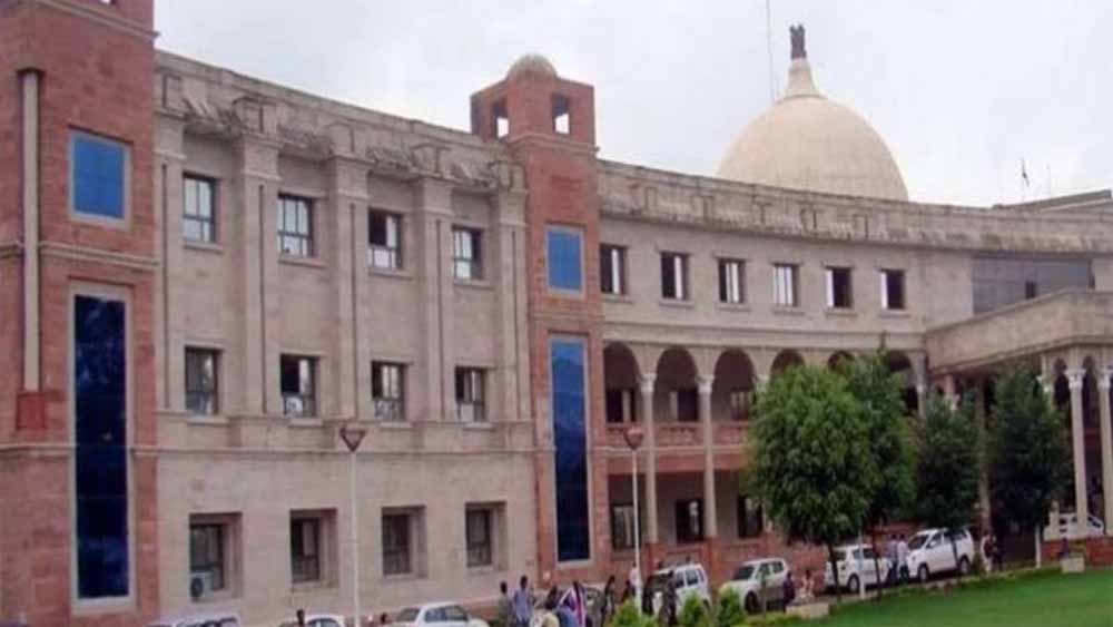 सुपर कॉरिडोर पर बनाए गए मल्हारगंज तहसील के नए भवन में कामकाज हुआ शुरू सुपर कॉरिडोर पर बनाए गए मल्हारगंज तहसील के नए भवन में कामकाज हुआ शुरू