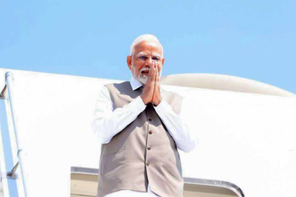 यूके से मालदीव तक: पीएम मोदी का कूटनीतिक मिशन, क्षेत्रीय और वैश्विक सहयोग पर जोर यूके से मालदीव तक: पीएम मोदी का कूटनीतिक मिशन, क्षेत्रीय और वैश्विक सहयोग पर जोर