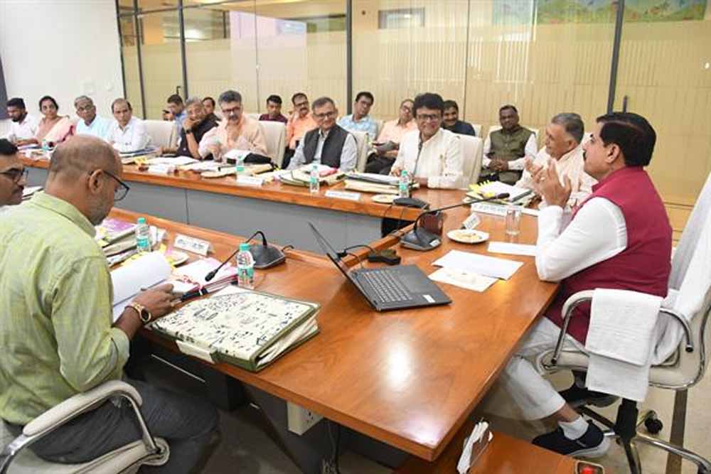 माखनलाल विश्वविद्यालय में साइबर और आर्टिफिशियल इंटेलीजेंस पर केंद्रित पाठ्यक्रम आरंभ किए जाएं: सीएम माखनलाल विश्वविद्यालय में साइबर और आर्टिफिशियल इंटेलीजेंस पर केंद्रित पाठ्यक्रम आरंभ किए जाएं: सीएम