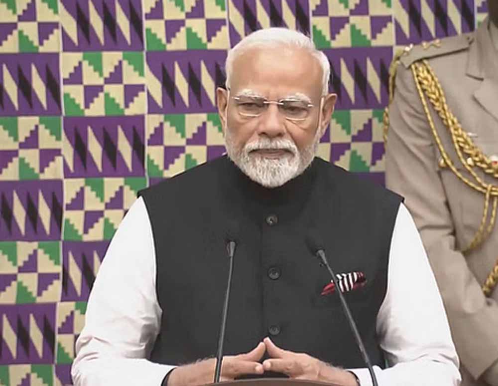 पीएम मोदी ने संबोधन में कहा- घाना एक ऐसा देश है जो साहस के साथ खड़ा है, भारत सबके भले की बात करता है पीएम मोदी ने संबोधन में कहा- घाना एक ऐसा देश है जो साहस के साथ खड़ा है, भारत सबके भले की बात करता है