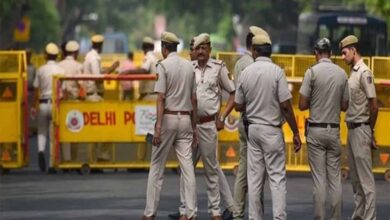दिल्ली के मजनू का टीला में डबल मर्डर, युवती और 6 साल की बच्ची की हत्या से सनसनी