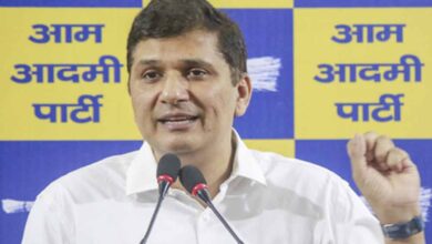 विरोध के बाद दिल्ली सरकार ने पुरानी गाड़ियों पर रोक हटाई: सौरभ भारद्वाज