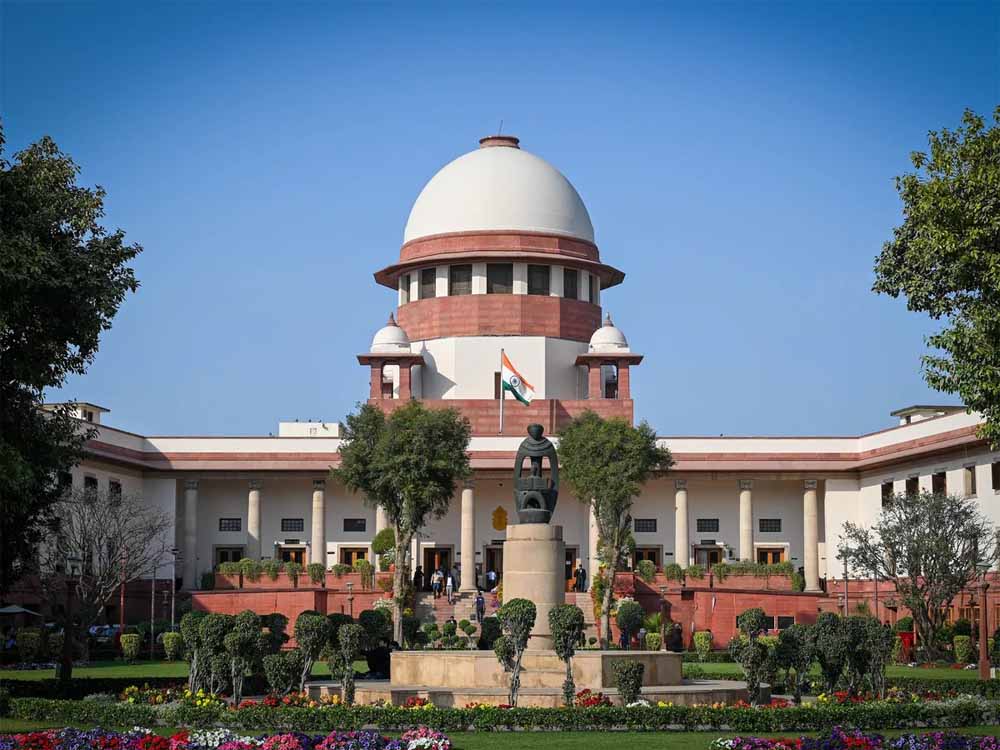 SC का बयान: बिहार में वोटर लिस्ट रिवीजन के लिए वोटर ID और आधार दोनों मान्य SC का बयान: बिहार में वोटर लिस्ट रिवीजन के लिए वोटर ID और आधार दोनों मान्य