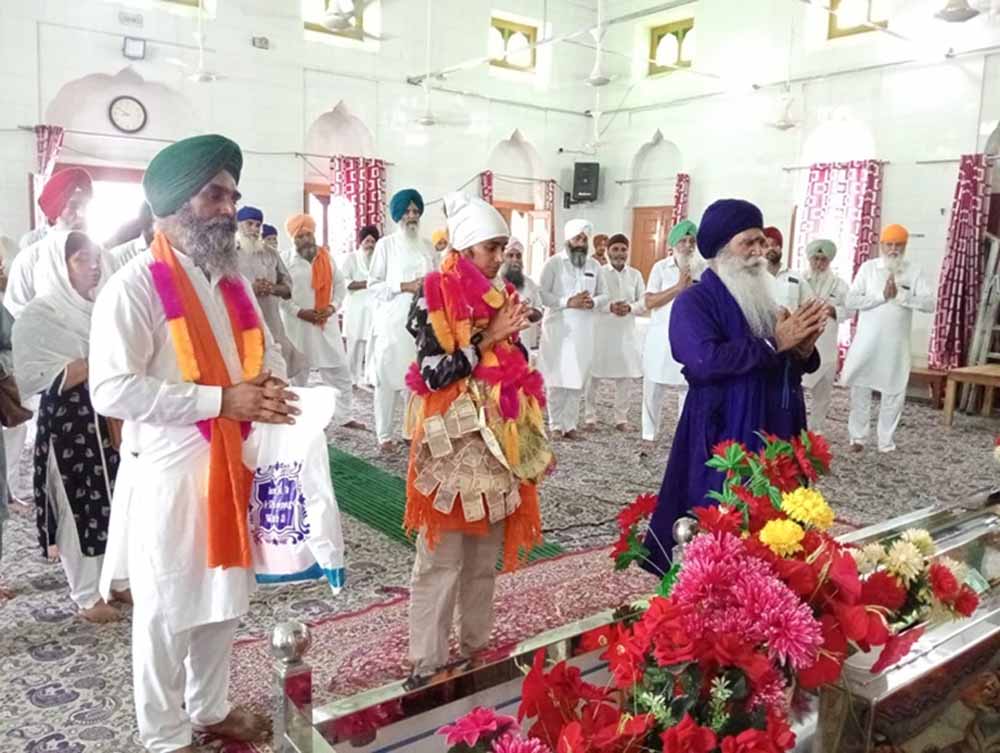 तरनतारन की बेटी ने रचा इतिहास, भारतीय महिला हॉकी टीम में चयन पर गांव में जश्न तरनतारन की बेटी ने रचा इतिहास, भारतीय महिला हॉकी टीम में चयन पर गांव में जश्न