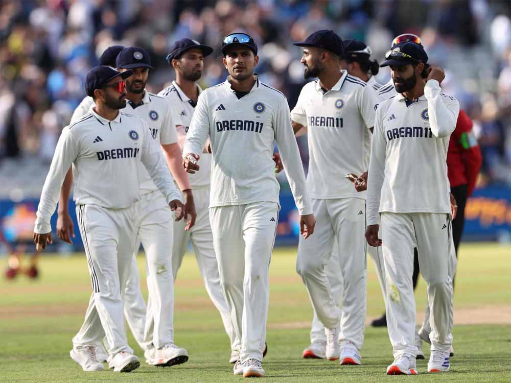 गौतम गंभीर ने टीम इंडिया में किसे दिया MVP का तमगा? जड्डू की जुझारू पारी वास्तव में शानदार थी गौतम गंभीर ने टीम इंडिया में किसे दिया MVP का तमगा? जड्डू की जुझारू पारी वास्तव में शानदार थी