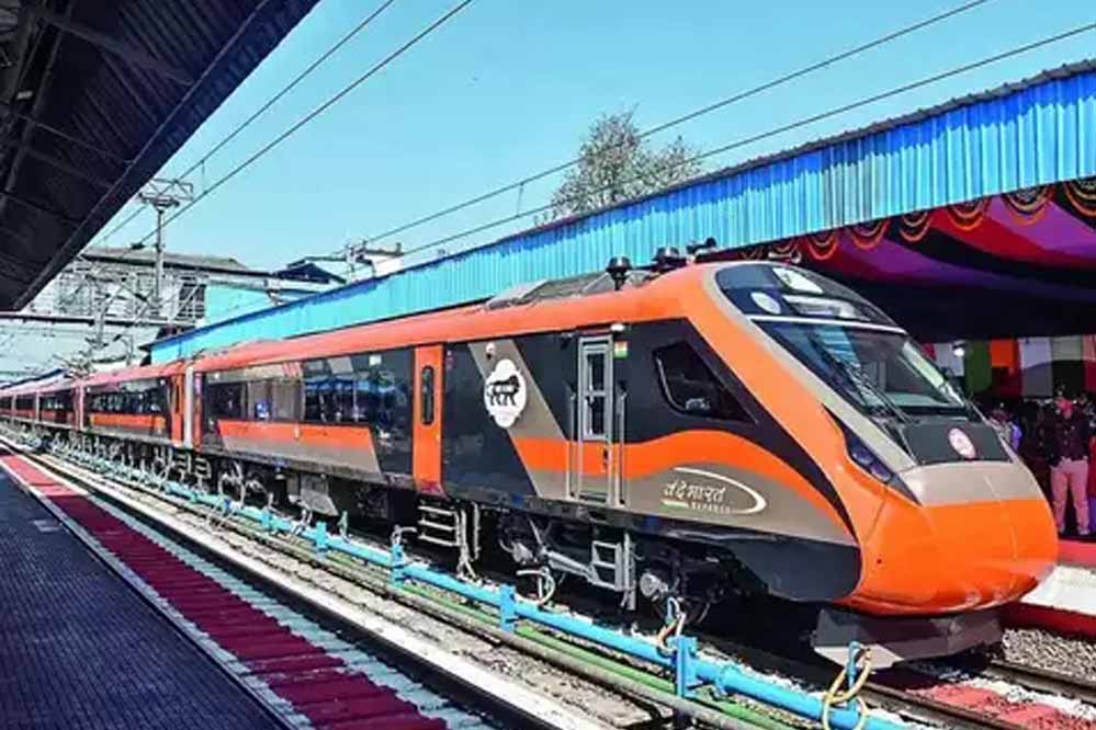 भोपाल से लखनऊ के बीच वंदे भारत एक्सप्रेस ट्रेन की शुरुआत अक्टूबर में होने जा रही भोपाल से लखनऊ के बीच वंदे भारत एक्सप्रेस ट्रेन की शुरुआत अक्टूबर में होने जा रही