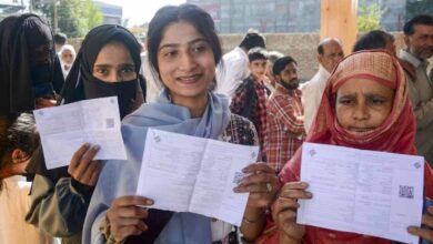 बिहार में वोटर लिस्ट विवाद के बीच राहत, अब बिना दस्तावेज भर सकेंगे गणना फॉर्म