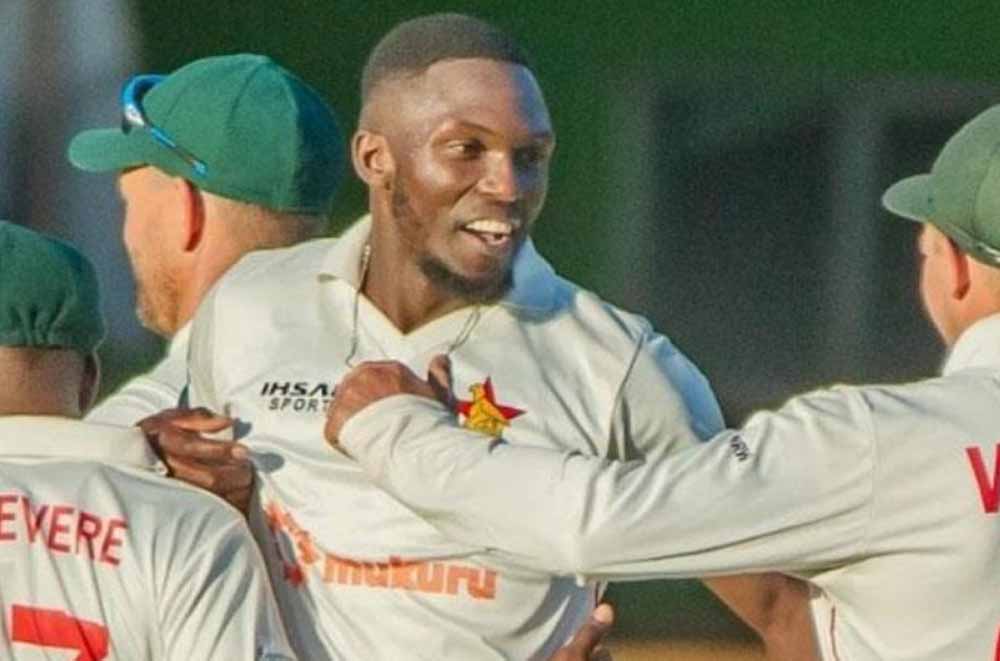 तेज गेंदबाज कुंदई मातिगिमु पर खतरनाक खेल के लिए जुर्माना लगा, डिमेरिट अंक भी मिला तेज गेंदबाज कुंदई मातिगिमु पर खतरनाक खेल के लिए जुर्माना लगा, डिमेरिट अंक भी मिला