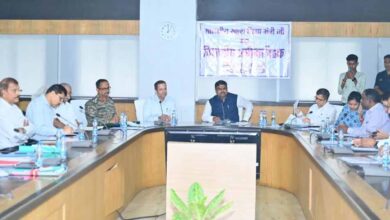 कार्यभार संभालते ही सक्रिय हुए शिक्षा मंत्री गजेन्द्र यादव, अधिकारियों संग की समीक्षा बैठक