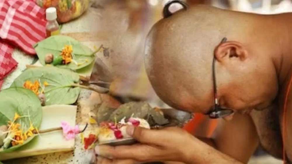 पितरों को प्रसन्न करने के लिए इन पावन स्थलों पर करें दीपदान