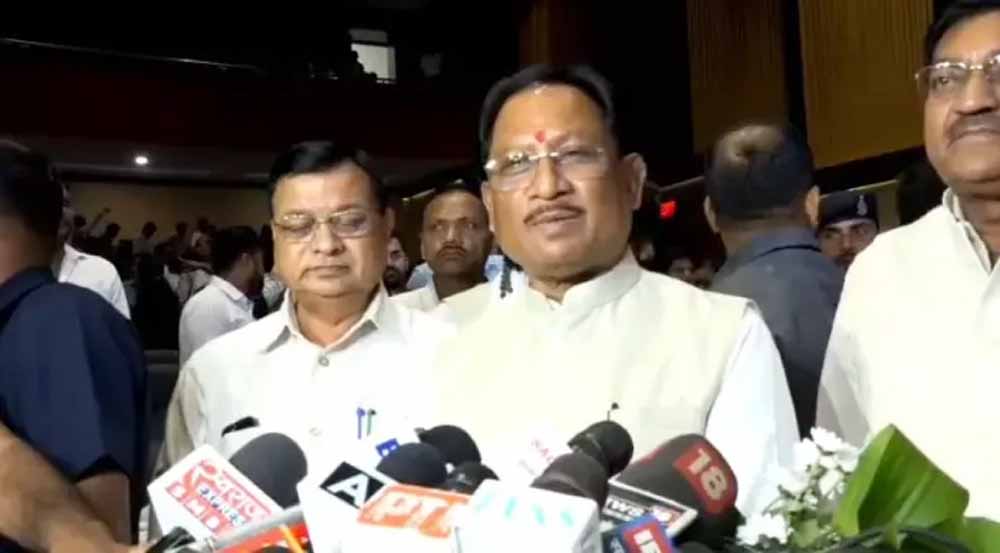 मुख्यमंत्री साय ने विदेश यात्रा के अनुभव साझा किए, 6 कंपनियों के साथ किए एमओयू मुख्यमंत्री साय ने विदेश यात्रा के अनुभव साझा किए, 6 कंपनियों के साथ किए एमओयू