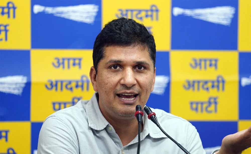 सत्येंद्र जैन को क्लीन चिट मिलने पर गरमाई सियासत, सौरभ भारद्वाज का BJP पर सीधा वार सत्येंद्र जैन को क्लीन चिट मिलने पर गरमाई सियासत, सौरभ भारद्वाज का BJP पर सीधा वार