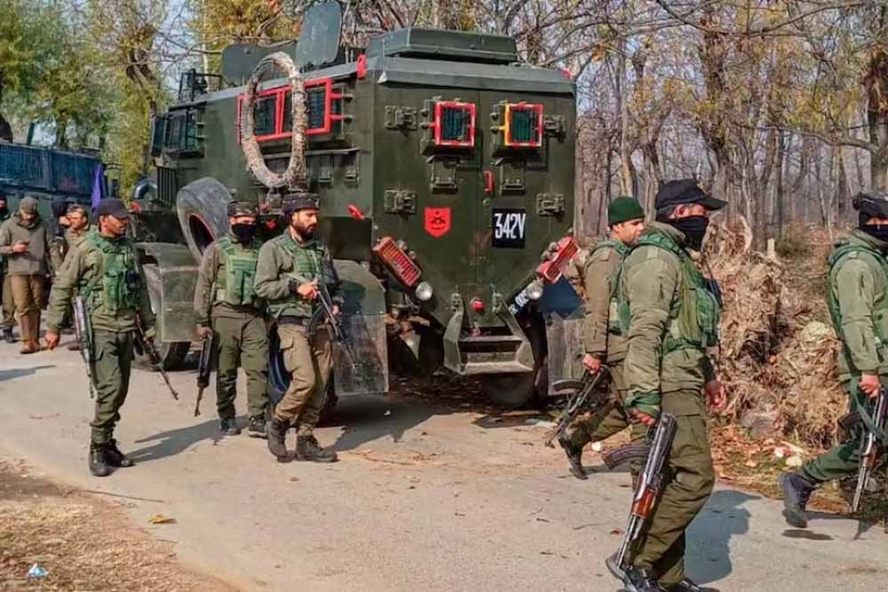 उरी में सेना की बड़ी जीत: आतंकियों की घुसपैठ की कोशिश नाकाम उरी में सेना की बड़ी जीत: आतंकियों की घुसपैठ की कोशिश नाकाम