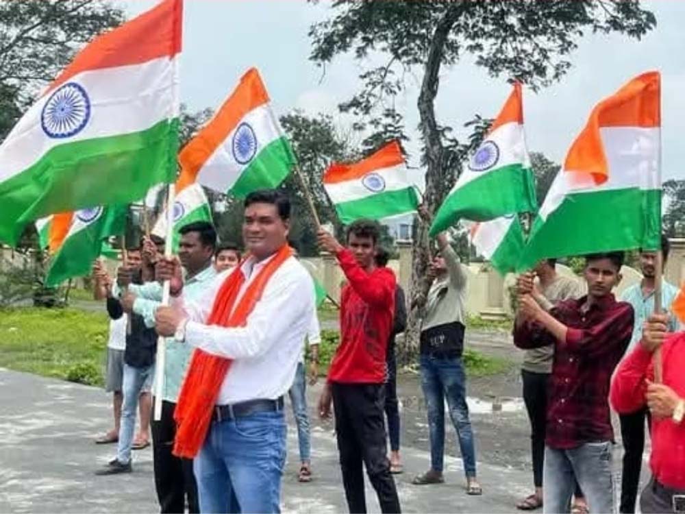 श्री बजरंग सेना के राष्ट्रीय अध्यक्ष हितेश विश्वकर्मा का घर घर तिरंगा अभियान के लिए किया आह्वान श्री बजरंग सेना के राष्ट्रीय अध्यक्ष हितेश विश्वकर्मा का घर घर तिरंगा अभियान के लिए किया आह्वान