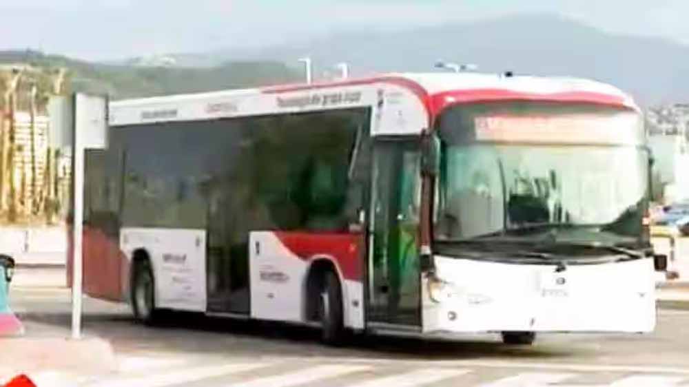 IIT हैदराबाद की बड़ी उपलब्धि: AI से दौड़ी बिना ड्राइवर की बस, यात्रियों ने दी 90% पॉजिटिव रेटिंग IIT हैदराबाद की बड़ी उपलब्धि: AI से दौड़ी बिना ड्राइवर की बस, यात्रियों ने दी 90% पॉजिटिव रेटिंग