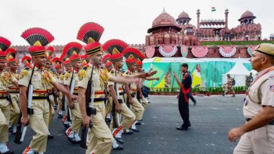 स्वतंत्रता दिवस से पहले बड़ा ऐलान: 1090 कर्मियों को वीरता और सेवा पदक