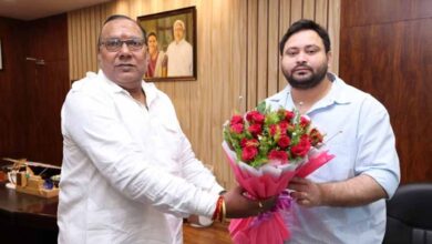 जदयू छोड़ राजद में शामिल होंगे नरेंद्र सिंह, बोले- मटिहानी से मिलेगा टिकट जदयू छोड़ राजद में शामिल होंगे नरेंद्र सिंह, बोले- मटिहानी से मिलेगा टिकट