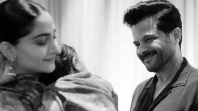 नाती वायु के जन्मदिन पर अनिल कपूर का छलका प्यार, कहा- ‘तुम हमारे जीवन में खुशियां लेकर आएं’ नाती वायु के जन्मदिन पर अनिल कपूर का छलका प्यार, कहा- ‘तुम हमारे जीवन में खुशियां लेकर आएं’