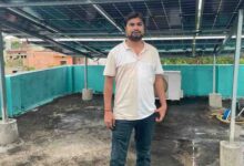 शशांक दुबे के घर की छत पर लगा सौर ऊर्जा से चलने वाला पावर प्लांट,घर का बिजली बिल हुआ शून्य, सरकार को भी कर रहे हैं बिजली की आपूर्ति