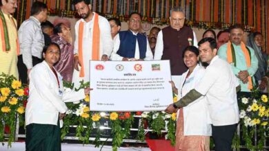 मुख्यमंत्री विष्णुदेव साय का संकल्प – विकास का अधूरा सपना अब होगा पूरा, खैरागढ़-छुईखदान-गंडई जिले में अधोसंरचना विकास को मिलेगी नई रफ्तार