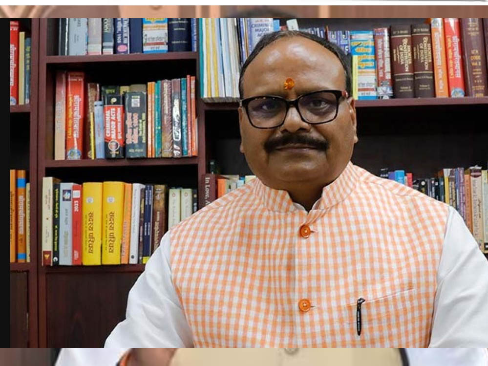 ‘फूट डालो, हुकूमत करो’ सपा और कांग्रेस की नीति, दंगामुक्त प्रदेश इन्हें नहीं हो रहा बर्दाश्त : ब्रजेश पाठक ‘फूट डालो, हुकूमत करो’ सपा और कांग्रेस की नीति, दंगामुक्त प्रदेश इन्हें नहीं हो रहा बर्दाश्त : ब्रजेश पाठक