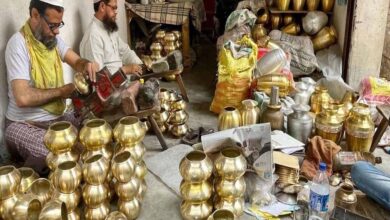 धातु शिल्पकारों को मुरादाबाद में मिल रहा है प्रशिक्षण