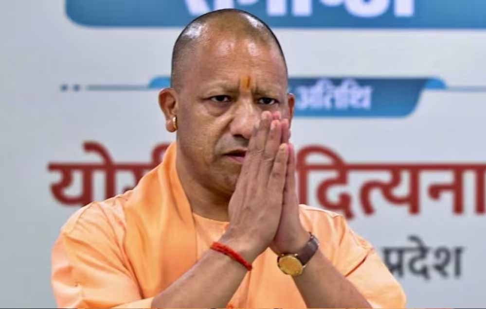 पहले मुगलों ने लूटा, अंग्रेजों ने तबाह किया, फिर कांग्रेस-सपा ने पहचान मिटाई : सीएम योगी पहले मुगलों ने लूटा, अंग्रेजों ने तबाह किया, फिर कांग्रेस-सपा ने पहचान मिटाई : सीएम योगी