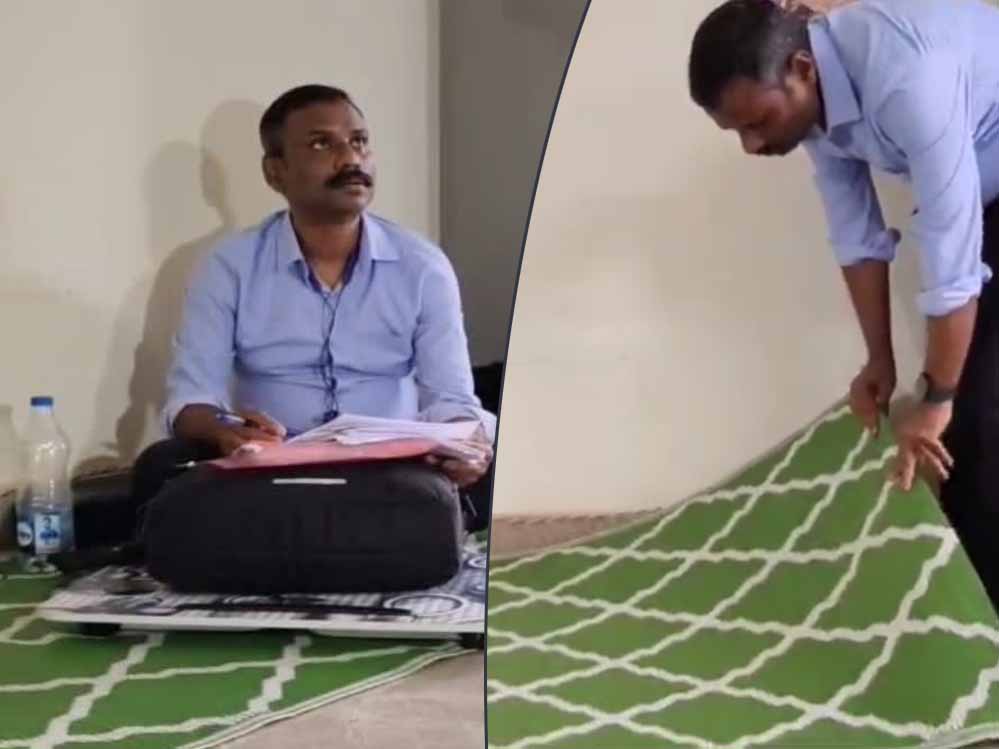भवन विकास निगम ऑफिस की हकीकत: एजीएम सतीश डोंगरे जमीन पर चटाई बिछाकर कर रहे काम, कुर्सी-टेबल की परमिशन अटकी भवन विकास निगम ऑफिस की हकीकत: एजीएम सतीश डोंगरे जमीन पर चटाई बिछाकर कर रहे काम, कुर्सी-टेबल की परमिशन अटकी