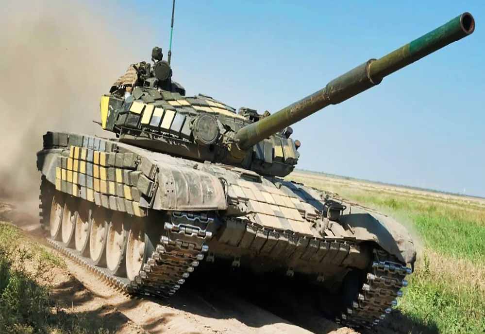 मध्यप्रदेश में होगा रूसी टैंक T-72 और T-90 का मेंटेनेंस, सेना को मिलेगा बड़ा सहारा मध्यप्रदेश में होगा रूसी टैंक T-72 और T-90 का मेंटेनेंस, सेना को मिलेगा बड़ा सहारा